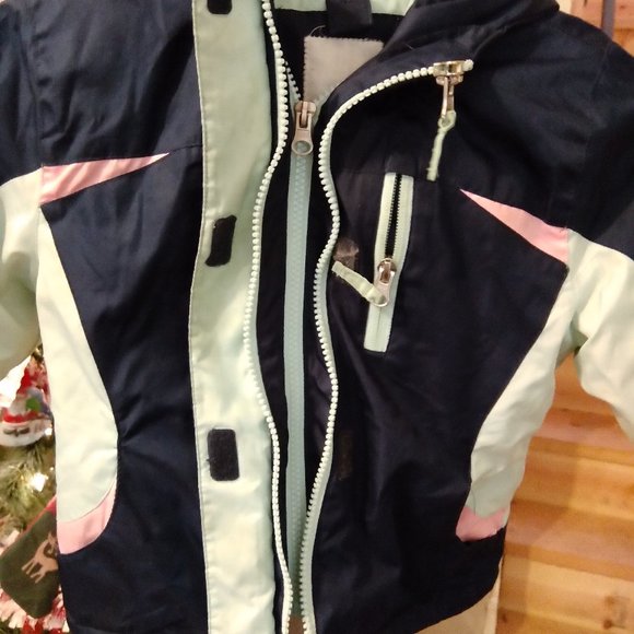 HEALTH TEX GIRLS PUFFER JACKET - Picture 8 of 12